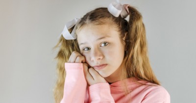 9 Tips Merawat Kulit Wajah Sensitif Remaja Tepat