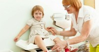 Masalah Kesehatan dan Fisik Anak Usia 2 Tahun: Kunjungan Rutin Dokter