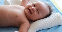 Perkembangan Bayi Usia 2 Bulan 3 Minggu: Si Bayi Sudah Bisa Marah!