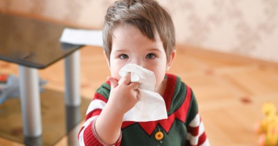 Musim Sakit, Ini Cara Mencegah Radang Tenggorokan Anak