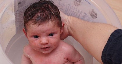7 Rekomendasi Sampo Penumbuh Rambut Bayi Menjadi Lebih Tebal
