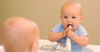 Perkembangan Bayi Usia 7 Bulan 3 Minggu: Perhatikan Tumbuh Giginya!