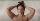 1. Ashley Graham tampil telanjang iklan pakaian dalam
