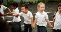 Tantangan Orangtua Anak Usia 5 Tahun: Masuk Sekolah Baru